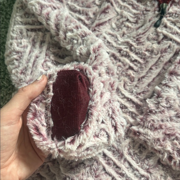 ✨HP✨Super Soft Pullover - Picture 7 of 7